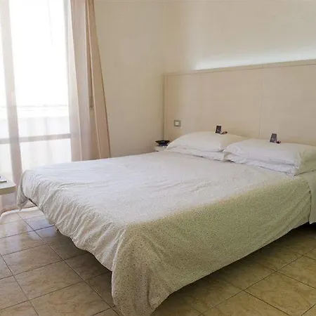 아파트호텔 Il Conero Mare 4*