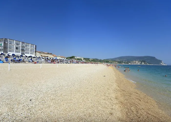 Lägenhetshotell Il Conero Mare Numana