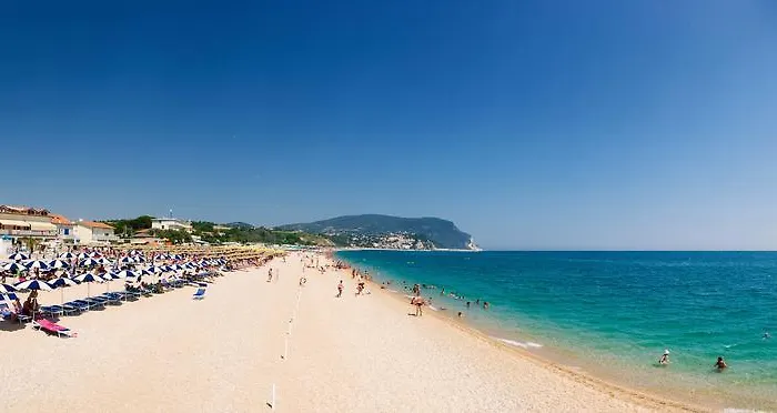 Il Conero Mare Lägenhetshotell Numana