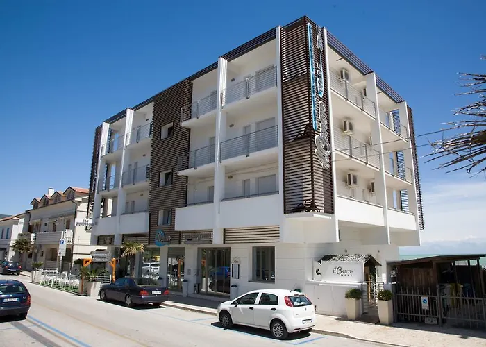 Lägenhetshotell Il Conero Mare 4*