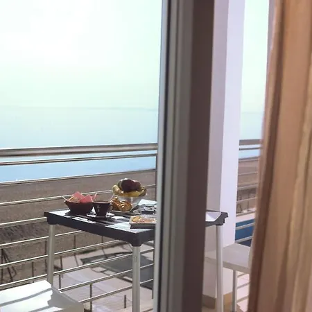 Il Conero Mare Lägenhetshotell 4*
