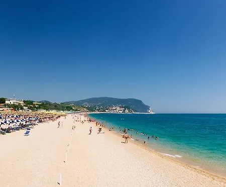 Il Conero Mare Aparthotel Numana