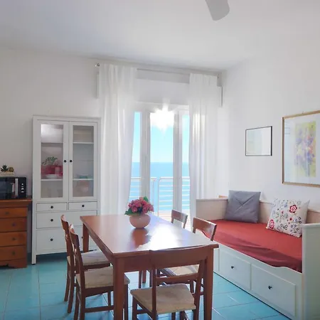 Il Conero Mare 4* ヌマーナ
