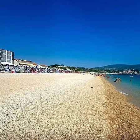 Il Conero Mare Aparthotel