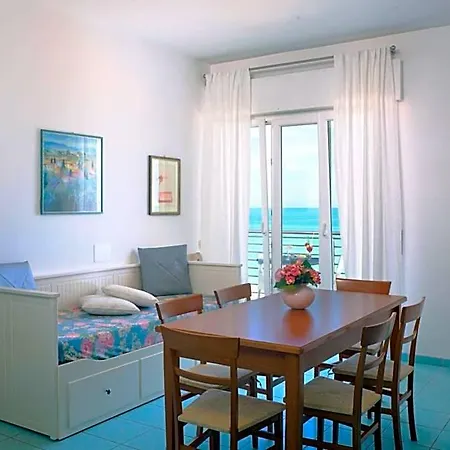 Il Conero Mare ヌマーナ
