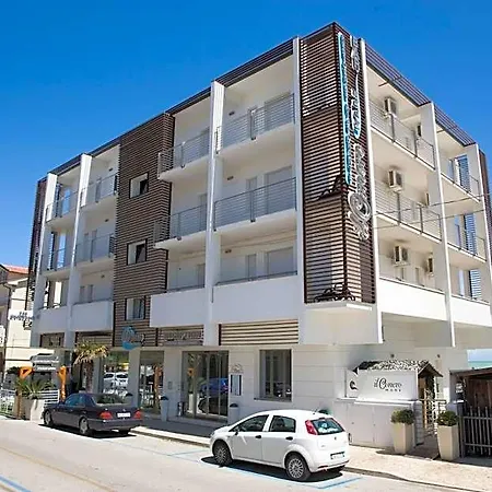 Il Conero Mare Апарт-отель 4*
