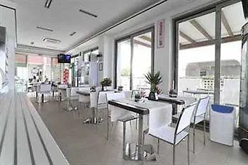 Aparthotel Il Conero Mare Numana
