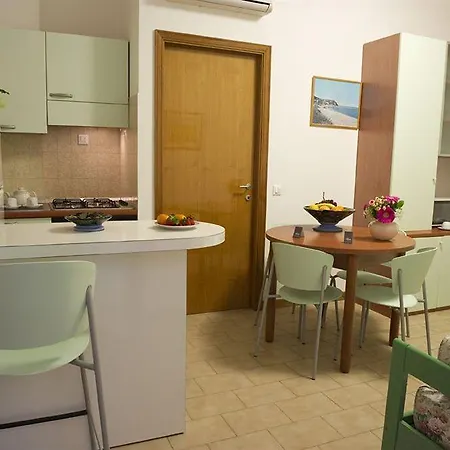 Aparthotel Il Conero Mare 4*