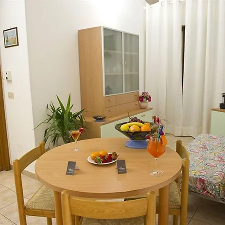 Aparthotel Il Conero Mare Numana